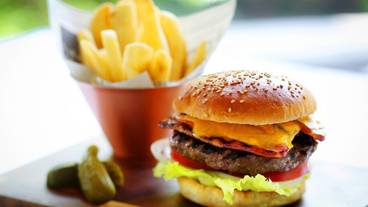 食事・飲み物 / 3