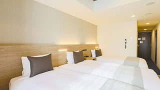 【禁煙】モデレートツインルーム/26㎡/110 ㎝ 幅ベッド2台+EXベッド/3名迄