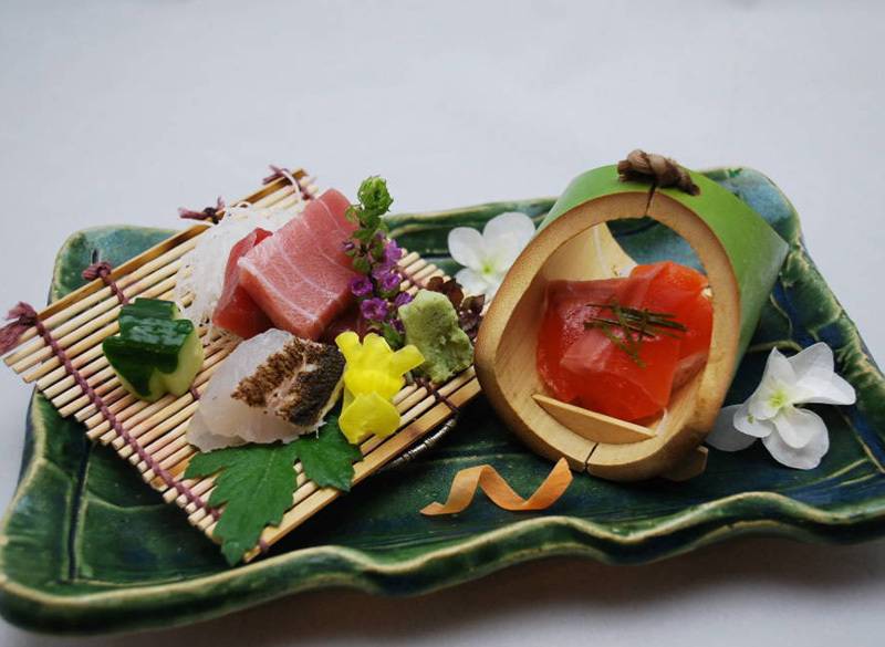 ゆったりと
五感で味わう旬の和食 / 2