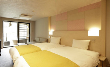 1. Designer hot spring inn with moon motif “Tsukino Yado Sara Sara” 3218146