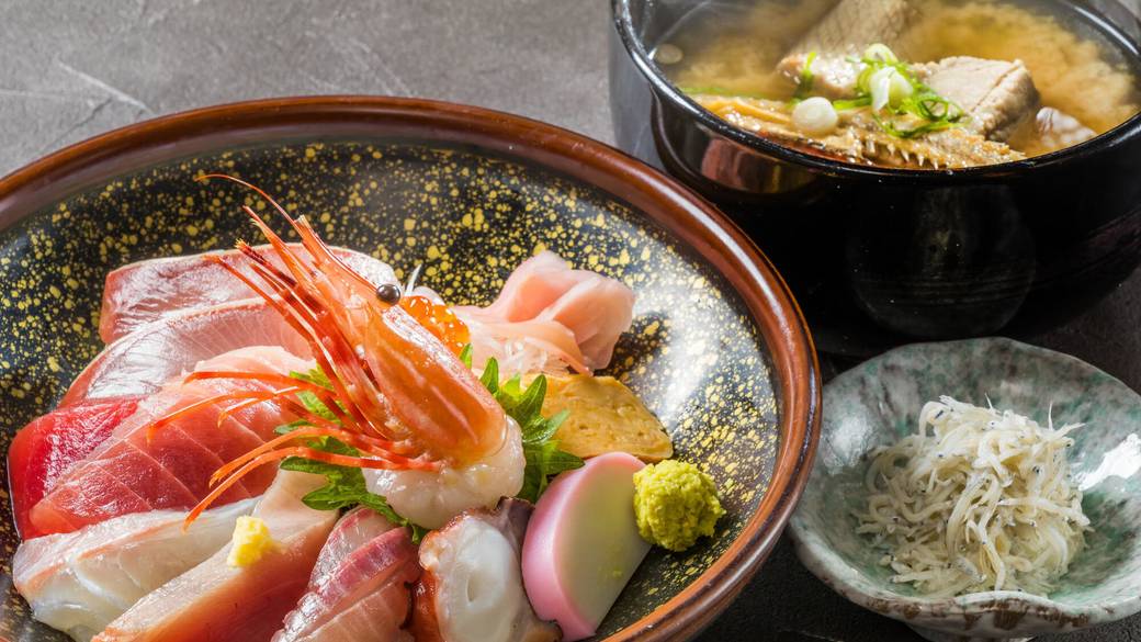 ランチは小田原の
「わらべ菜魚洞」で / 1