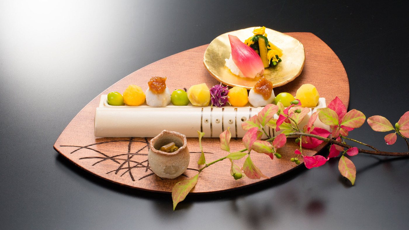 2.季節の美味と自然の美しさに浸る「日本料理 さかえや」4243235