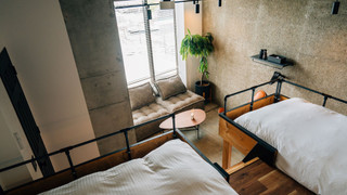 デラックスルームリバービュー ダブルベット2台 & シングルベット2台 禁煙