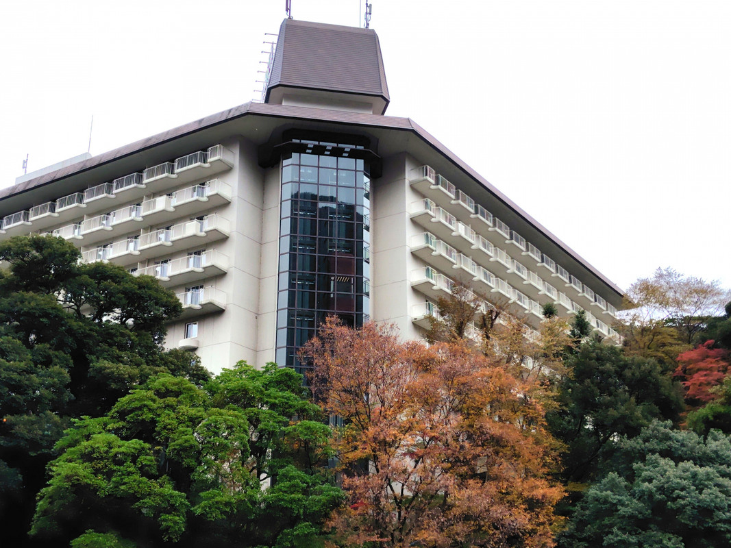 かなり大型ホテルで目立ちます