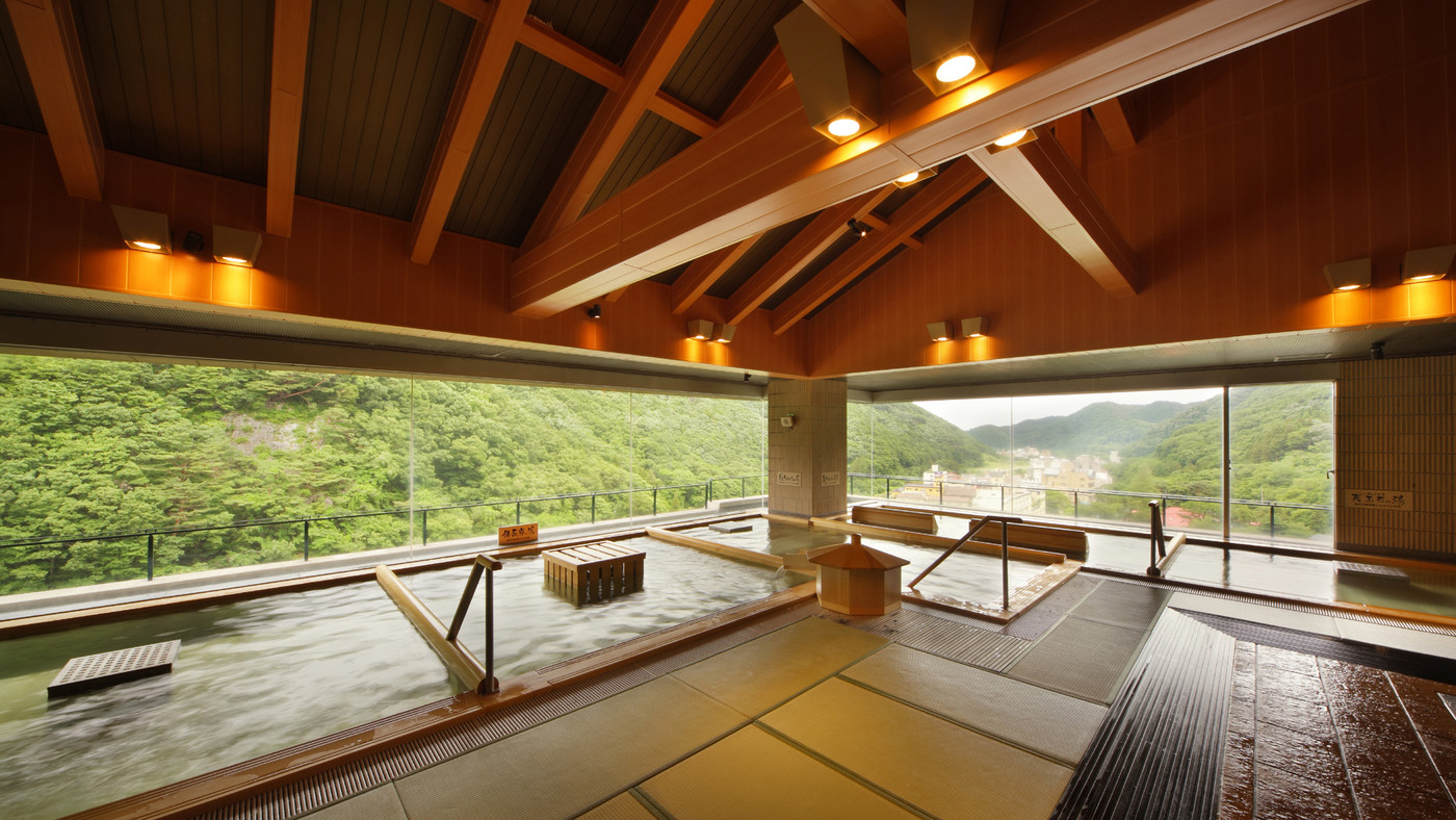 温泉は30種類。貸切風呂・露天風呂付き客室もあり、家族で温泉三昧♪4572987