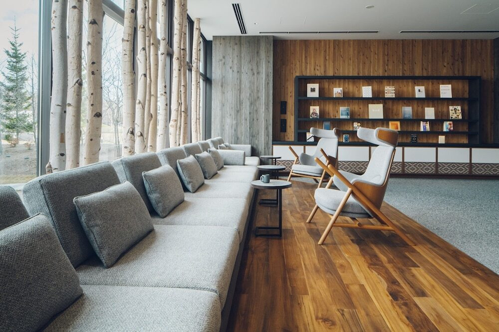 ロビーラウンジ