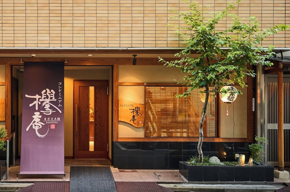 施設の正面