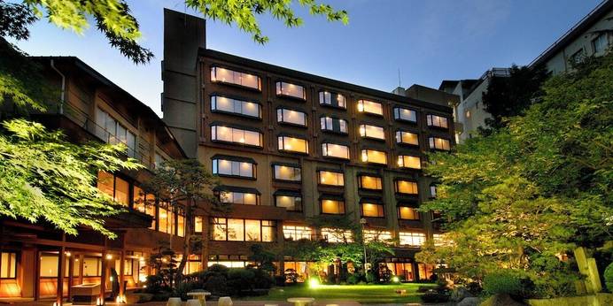 天童温泉 ほほえみの宿 滝の湯（山形県 旅館） / 1