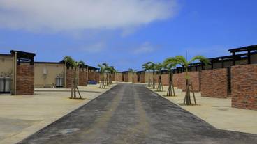 施設の敷地 / 14