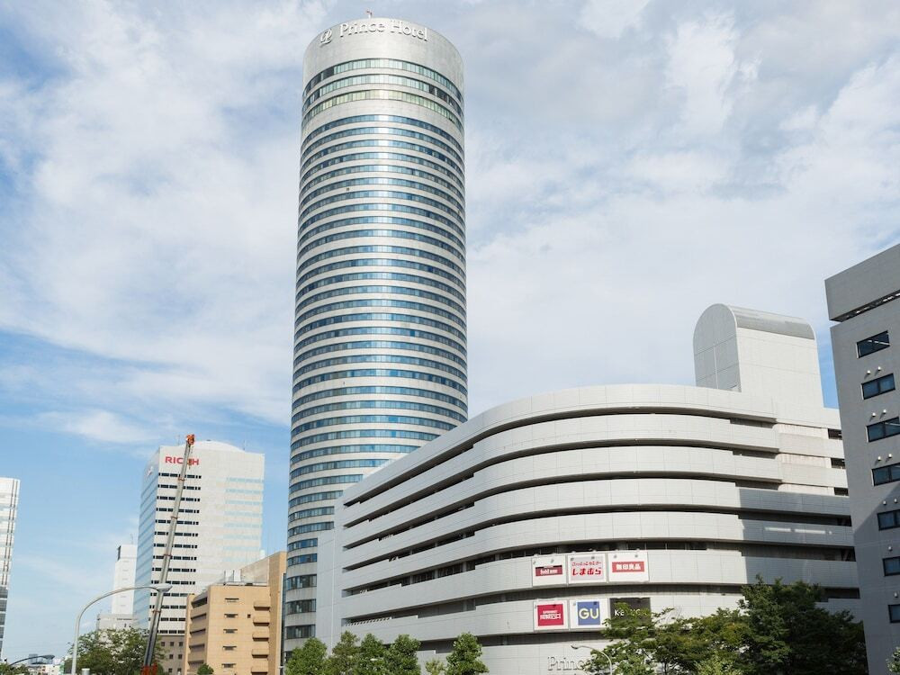 新横浜駅　駅周辺の風景