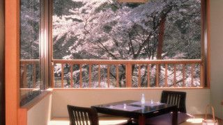 小さなテラスのある客室 (和室) <禁煙>