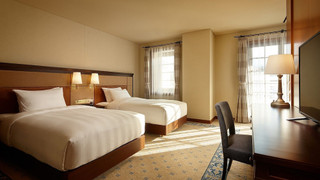 【ロッジ棟】デラックススイートR(ベッド2台)