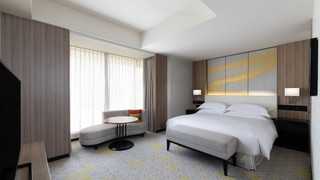 ジュニアスイート, クラブラウンジアクセス, 1 キング