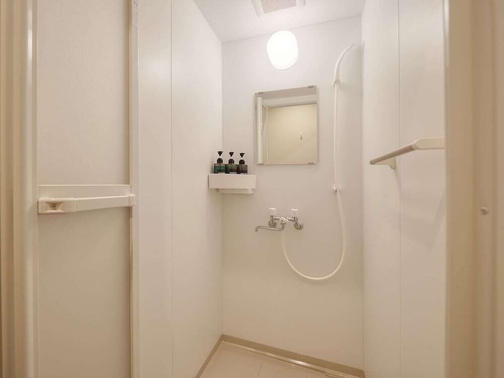 バスルームのシャワー