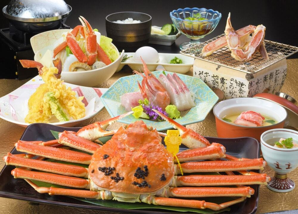 全室オーシャンビュー。お部屋から日本海に沈む夕日をながめて4260370