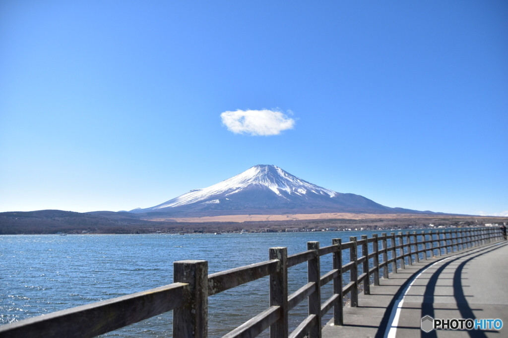 富士山を眺めながらまったり過ごす！富士五湖のホテル2035863