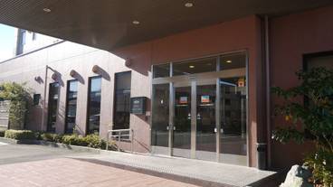 施設の入り口 / 11