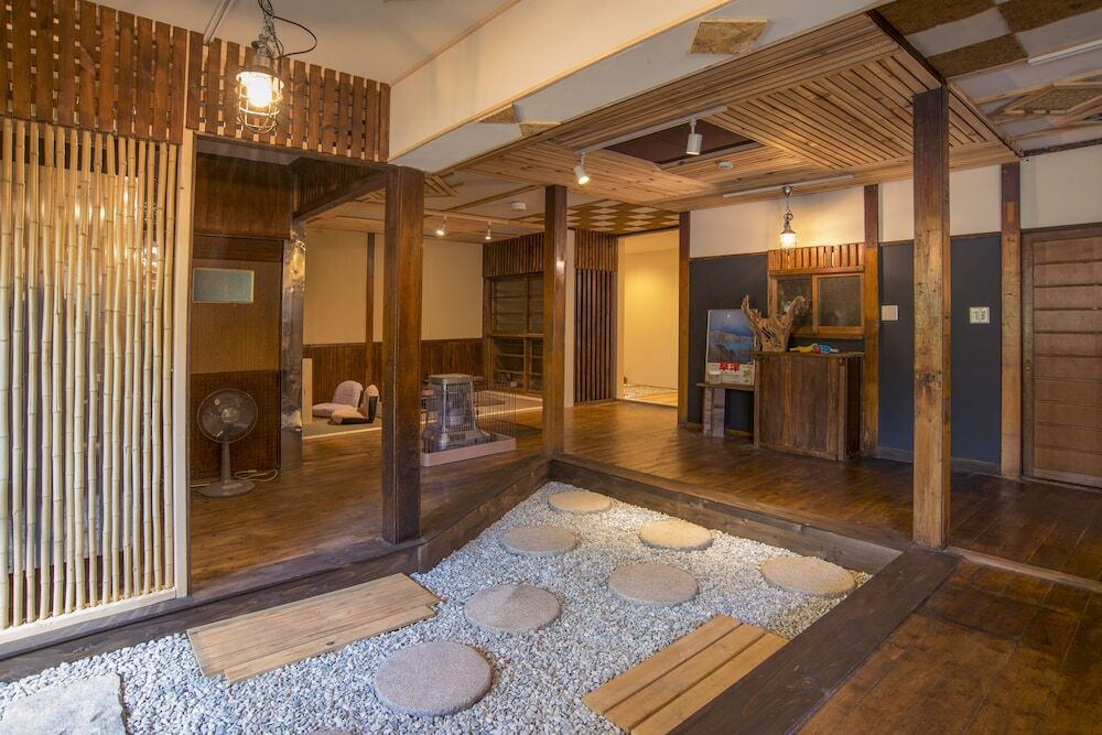 半露天風呂付き客室がカップルにおすすめ!和モダンな雰囲気のお宿3934829