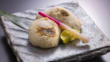 食事・飲み物 / 21