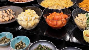 朝食ビュッフェ / 23