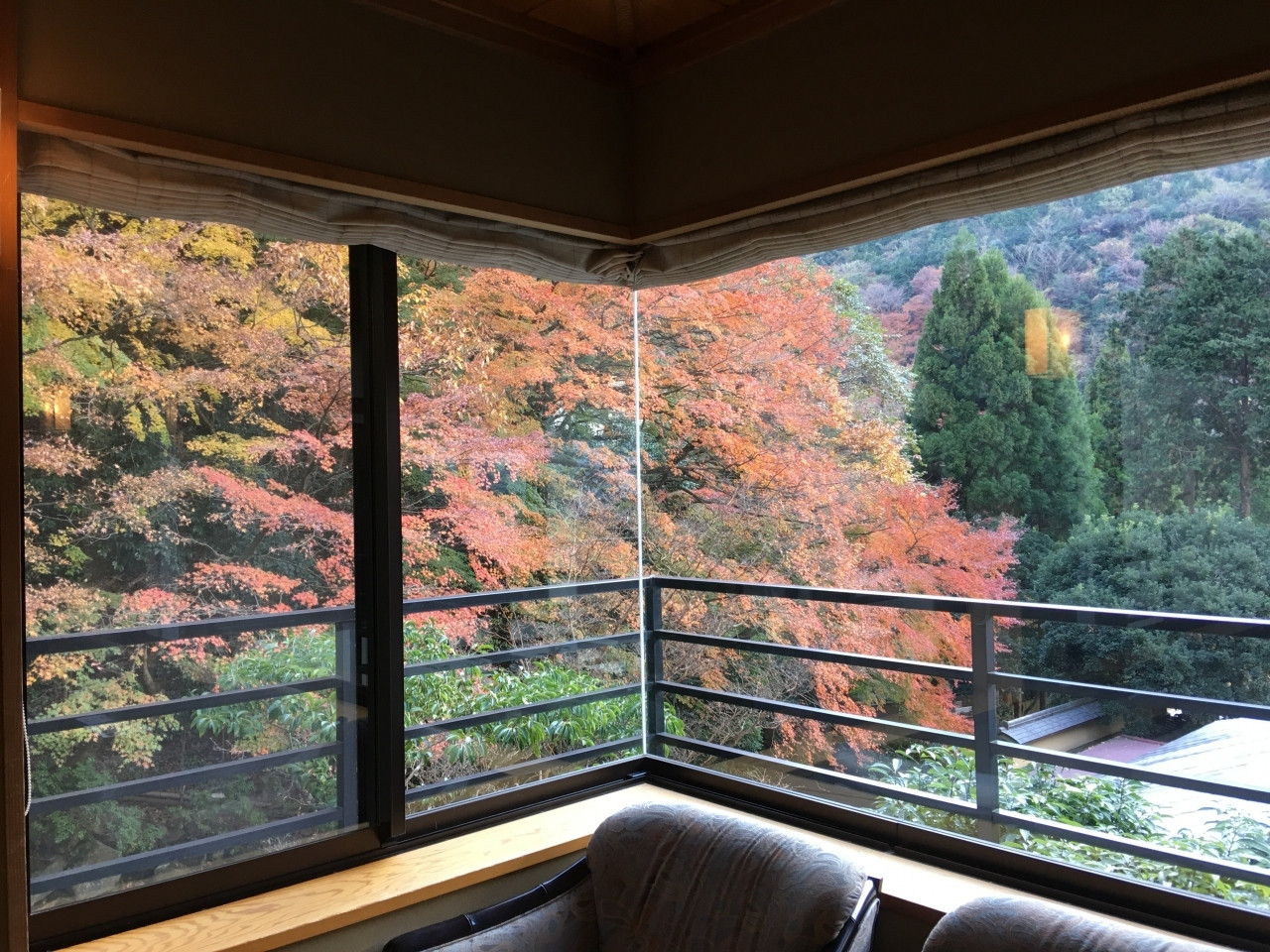 ダイナミックな自然に抱かれた「泊まれる料亭」4240238