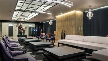 ロビー応接スペース / 8