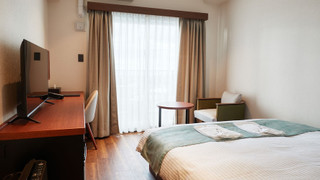 スタンダード ダブルルーム クイーンベッド 1 台 禁煙