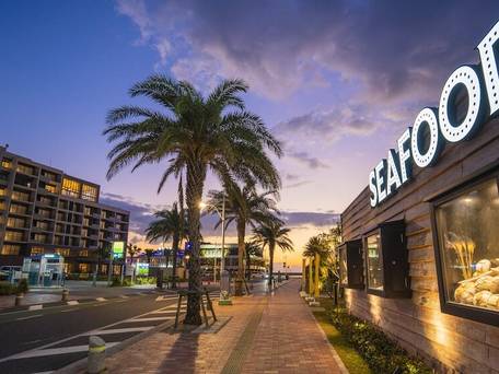 MB GALLERY CHATAN by THE TERRACE HOTELS / 4