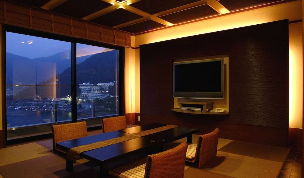 半露天風呂付和モダン特別室一例 / 3