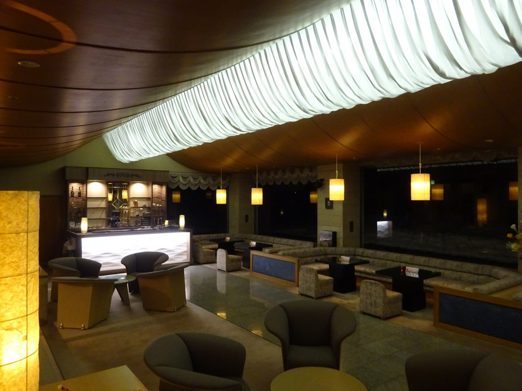 1階のラウンジ。