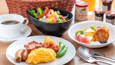 朝食ビュッフェ一例① / 11