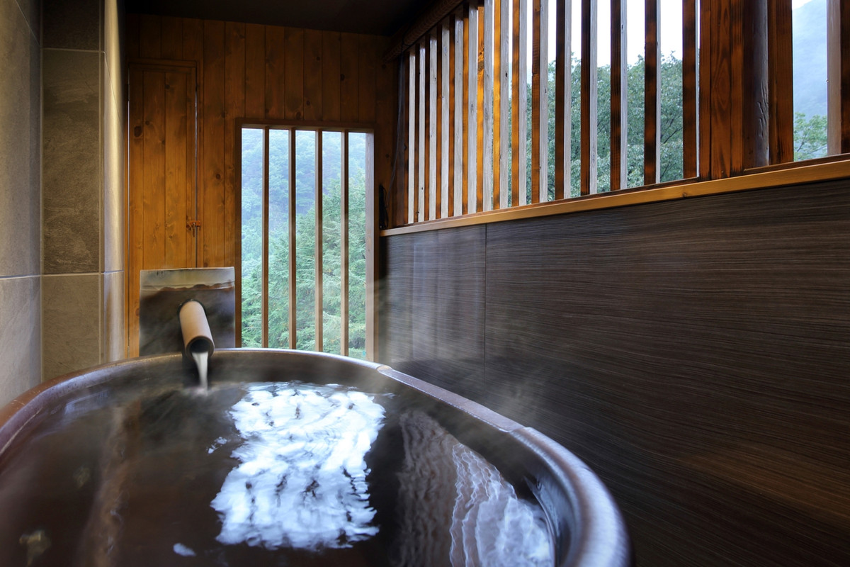 「菫」客室半露天風呂