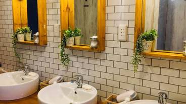 施設内の設備 / 15