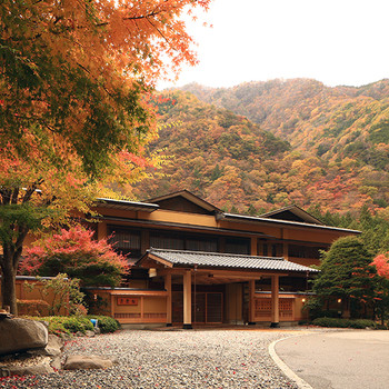 大きな露天風呂を二人締め♡貸切風呂がある人気の高い秘湯3411478