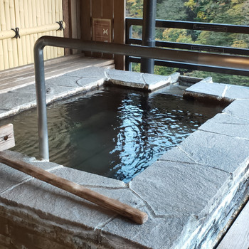 塩原観光とあわせて訪れたい自家源泉かけ流しの温泉宿3380534