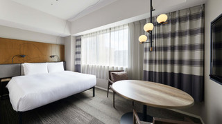 ユニバーサルダブル 禁煙