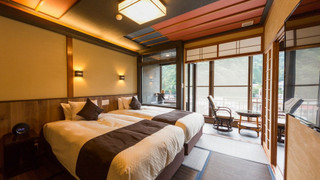 [和モダン洋室] 30平米 + 専用テラス5平米 信楽焼露天風呂 喫煙可