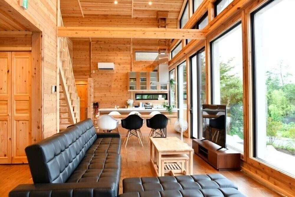 リビング エリア