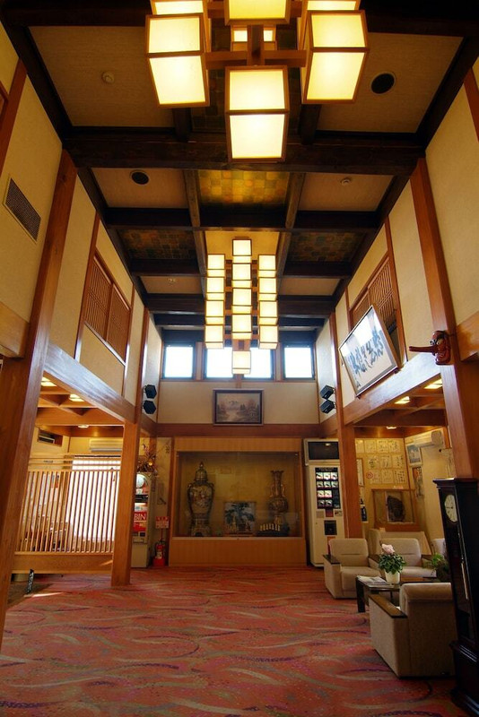 内部エントランス