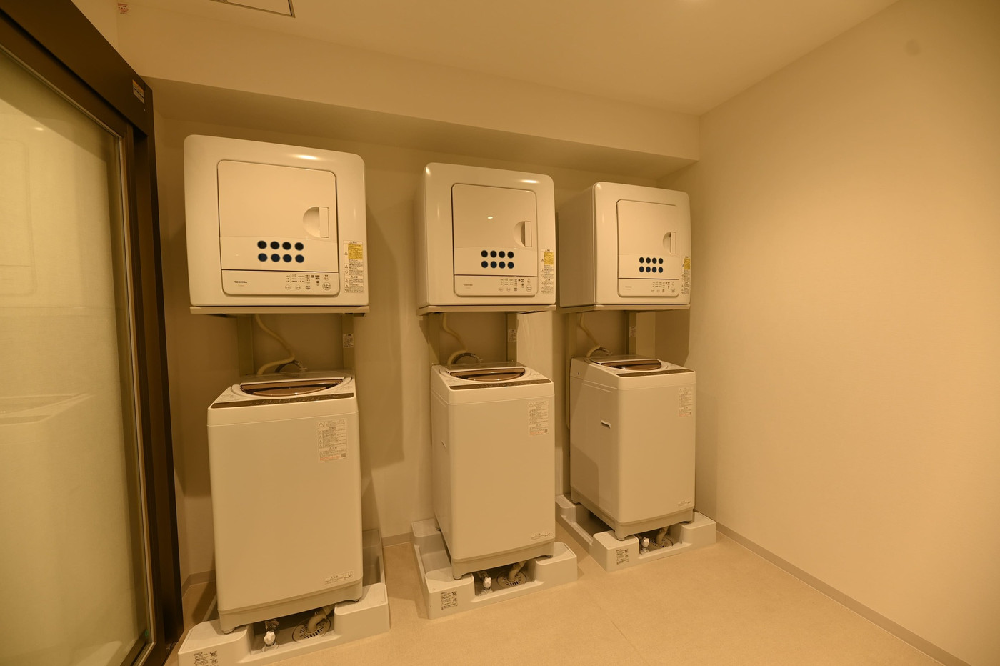 温泉大浴場や女性用ランドリーがうれしい駅近ホテル3422002