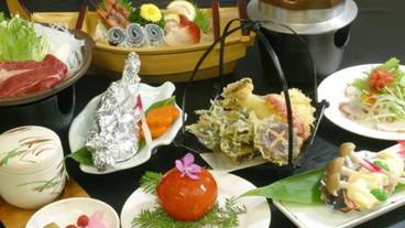 食事・飲み物 / 3