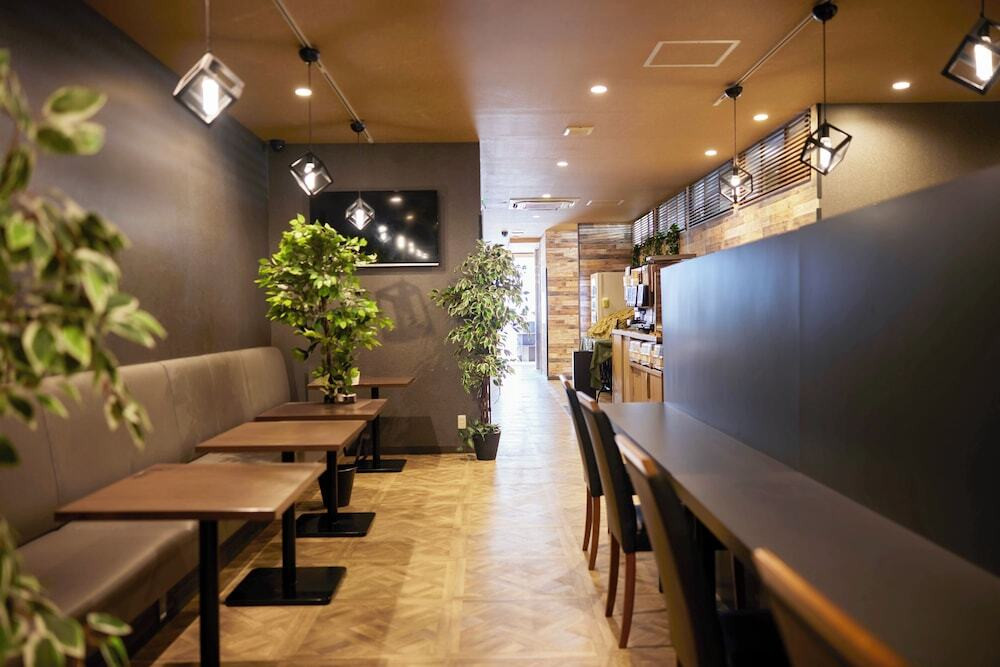 ラウンジ