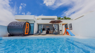 エグゼクティブ ヴィラ 3 ベッドルーム プライベートプール プールビュー