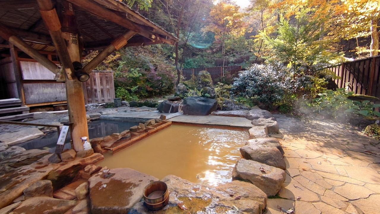 4. 秘湯の宿 角間温泉岩屋館【上田市】4238846