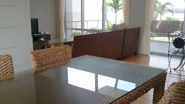 客室内のダイニングエリア / 4