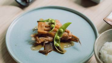 食事・飲み物 / 13