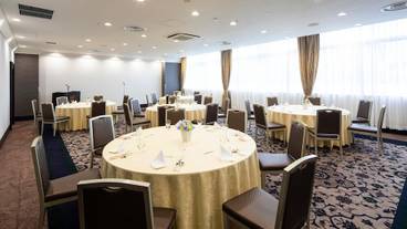 バンケット ホール / 11