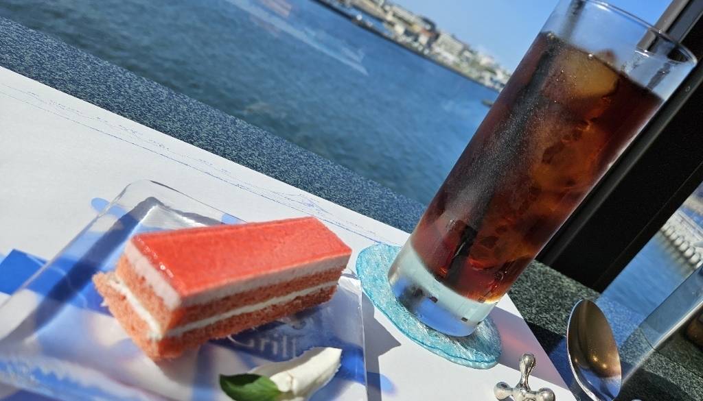 アイランドグリルのメニュー例1 / 2