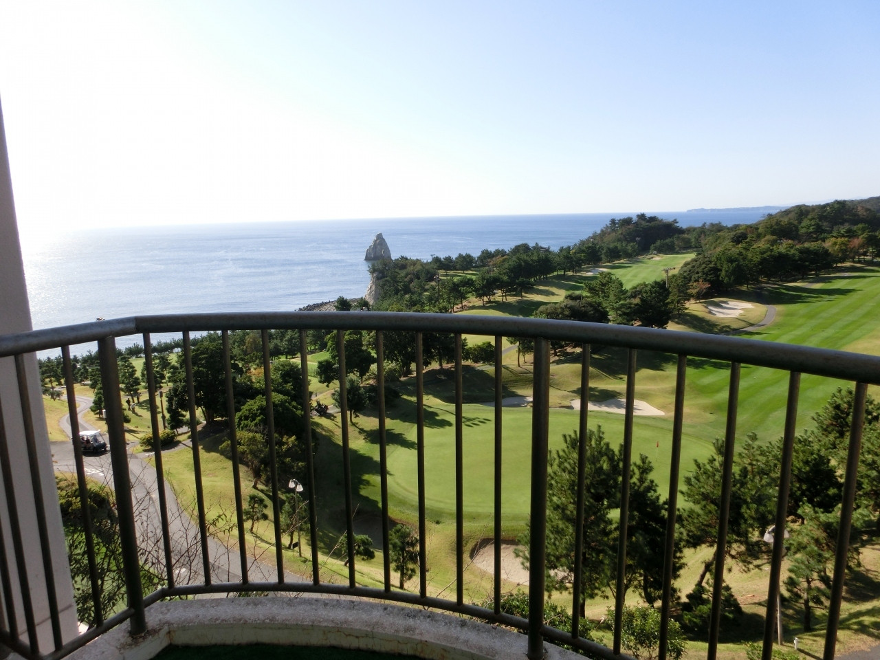 景色重視のカップルに◎ オーシャンビューの絶景ホテル3450867