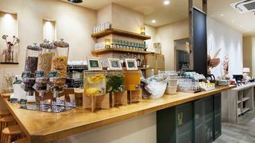 レストラン / 24